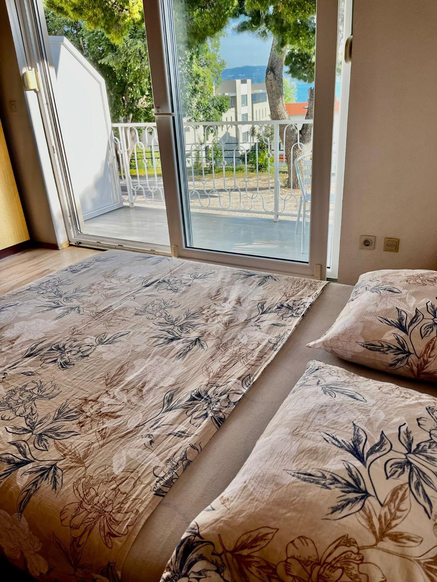Apartmani Branko Vojnovic أوميس الغرفة الصورة